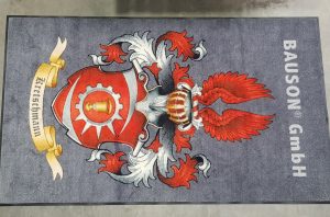 Eingangsmatte bedruckt mit Wappen