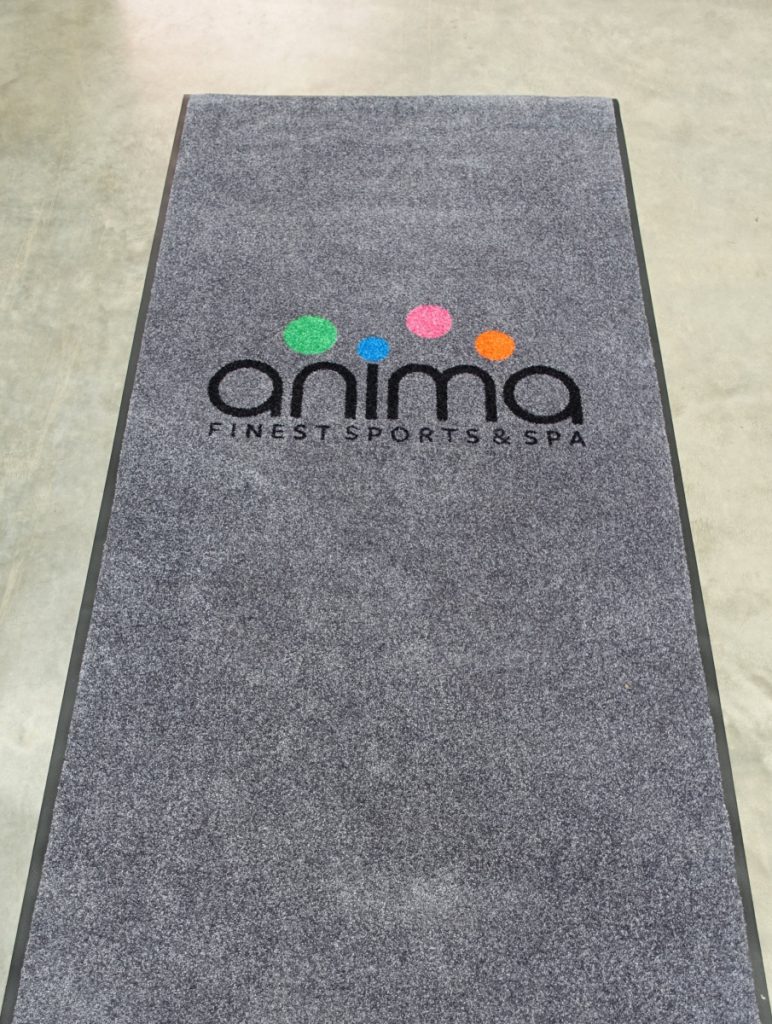 Logomatte für anima Fitnessstudio