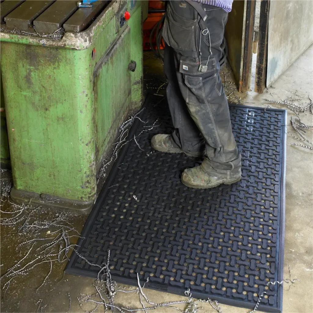 Arbeitsplatzmatten - Hochwertige Schmutzfangmatte von Schäfer Matten